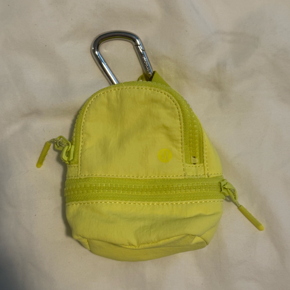 Lululemon City Adventurer Backpack Nano - Electric Lemon